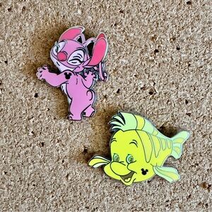 Hidden Disney Wave A & B Yellow/Pink Color Story Pins - Set of 2